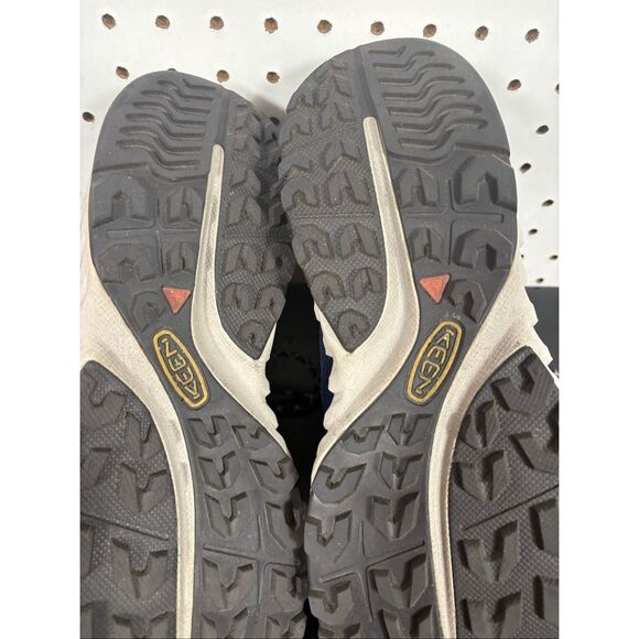 KEEN Men\'s NXIS EVO MID WP Hiking  Boots size 9 main image 6
